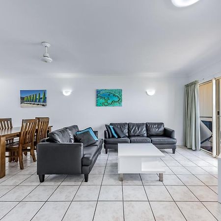Airlie Ocean Paradise Airlie Beach Bagian luar foto